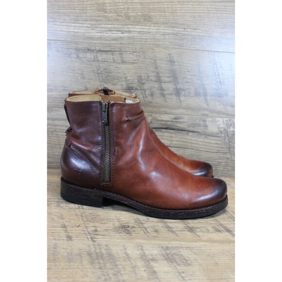 Brown Leather Ankle Boots - Picture 4 of 16